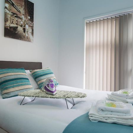Bed and Breakfast Townhouse @ West Avenue Кру Экстерьер фото
